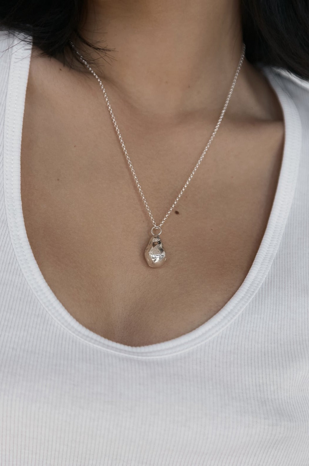 PEARL PENDANT