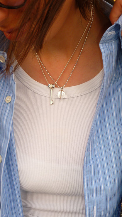 MIRA NECKLACE