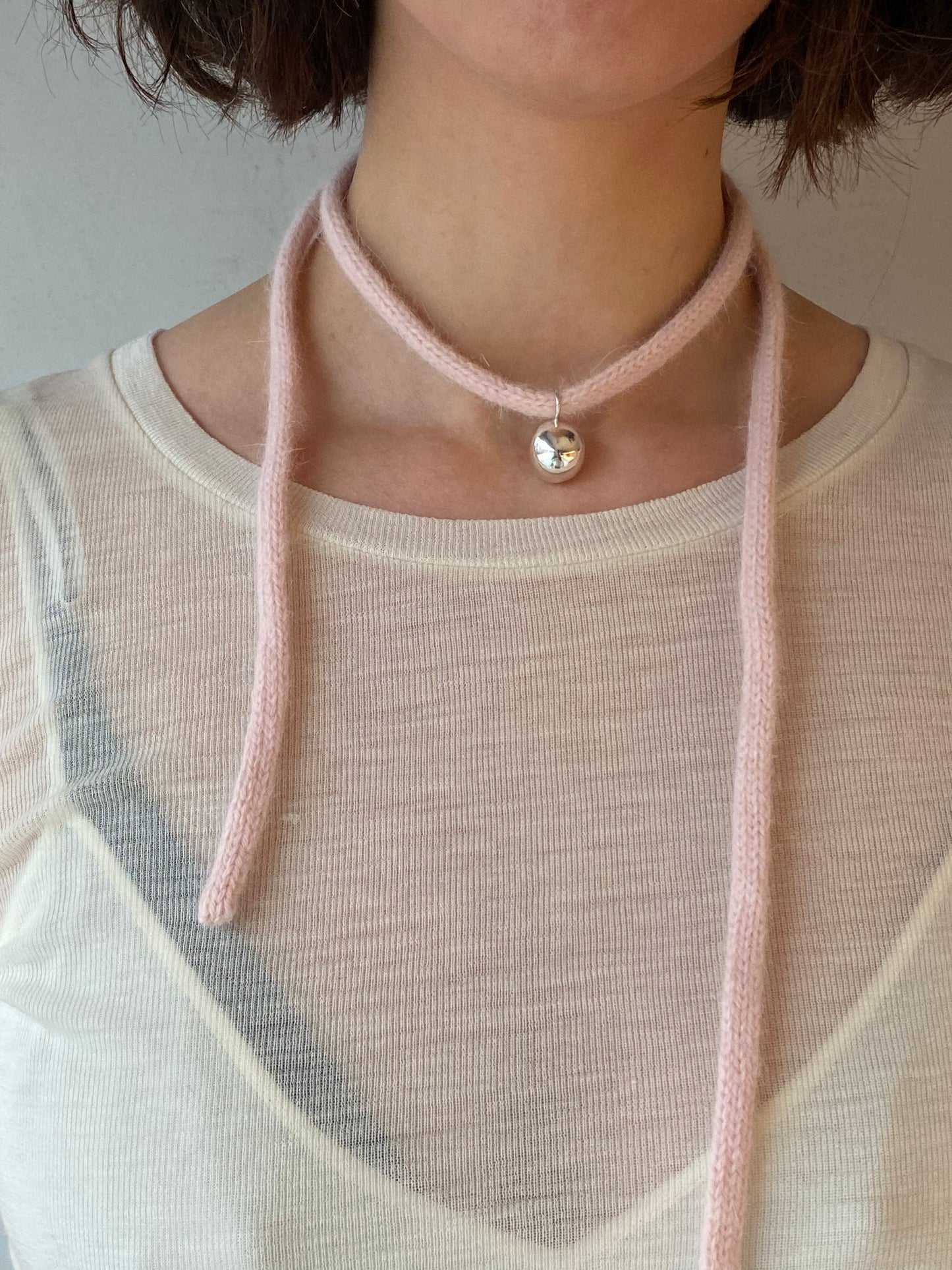 PUFFY NECKLACE