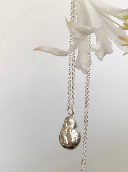 PEARL PENDANT